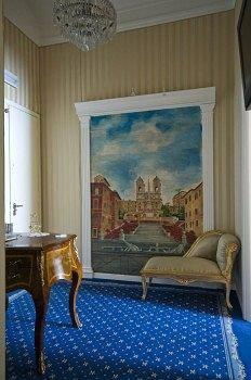 Hotel Domus Borgognona